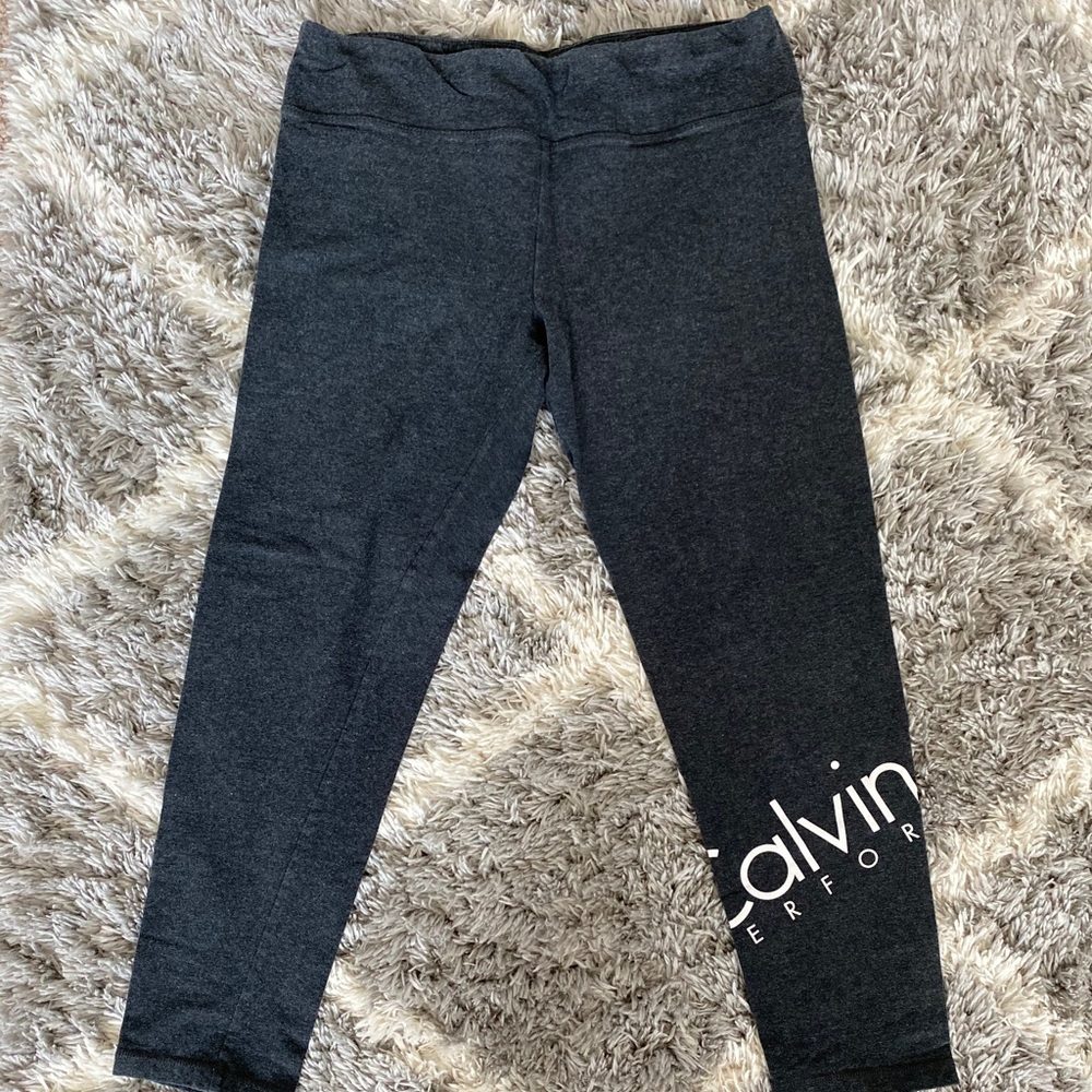 Calvin Klein grey leggings! Very good condition
